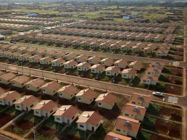 Governo entregou em m&eacute;dia nove moradias por dia neste ano