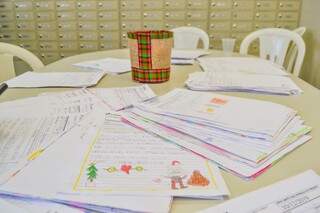 Várias cartas ainda podem ser &quot;adotadas&quot; antes de dezembro (Foto: Alana Portela)
