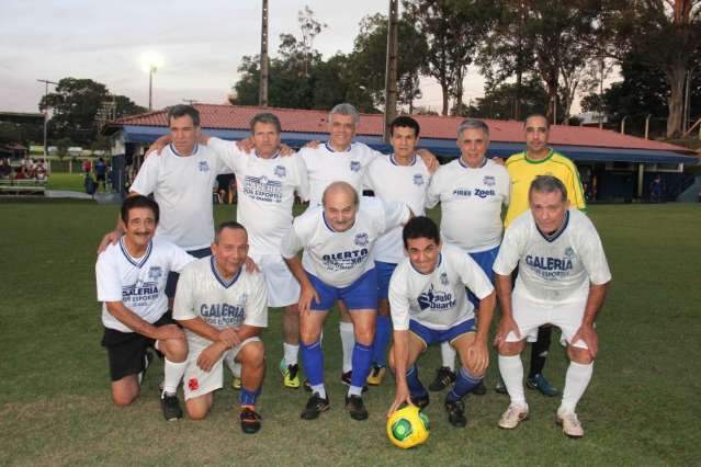Copa Society come&ccedil;a com chuva de gols no R&aacute;dio Clube