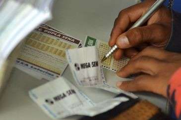 Mega-Sena pode pagar R$ 6,5 milh&otilde;es na pr&oacute;xima quarta-feira