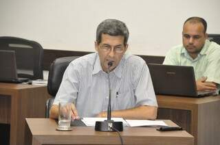 Borges dos Santos afirmou que operadoras têm antenas irregulares na Capital (Foto: Marcelo Calazans)