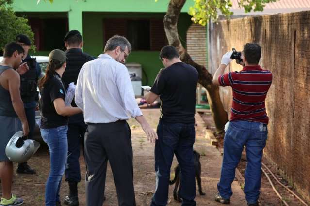 Garota alvejada e morta por dupla de moto foi visitar o ex-padrasto