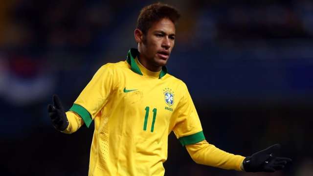 Neymar confirma nas redes sociais sua transfer&ecirc;ncia para o Barcelona