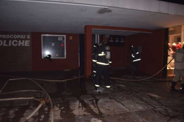 Mobiliza&ccedil;&atilde;o nacional ajuda atletas que perderam materiais em inc&ecirc;ndio