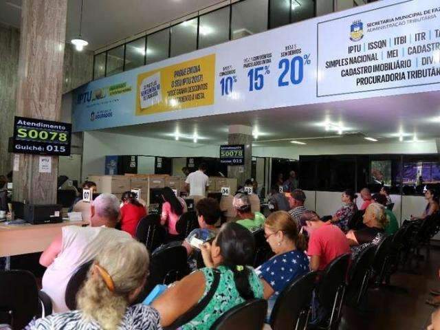 Contribuinte tem at&eacute; amanh&atilde; para pagar d&iacute;vida sem juros e multas