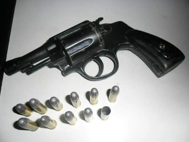  Ap&oacute;s disparo de arma de fogo, homem &eacute; preso no bairro Sayanara