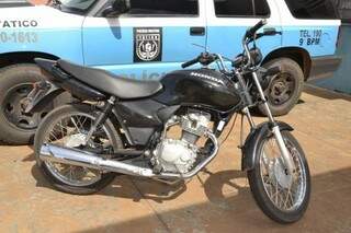 Motocicleta foi furtada na tarde desta quinta-feira no estacionamento da Santa Casa de Campo Grande