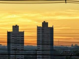 Campo Grande amanhece com céu claro e mínima de 17ºC. (Foto: André Bittar)