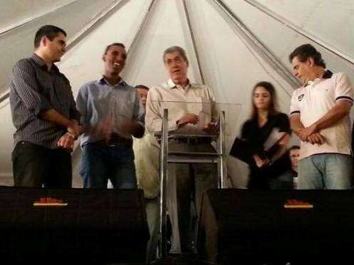 Andr&eacute; anuncia pr&oacute;xima etapa de obras em inaugura&ccedil;&atilde;o no Aero Rancho