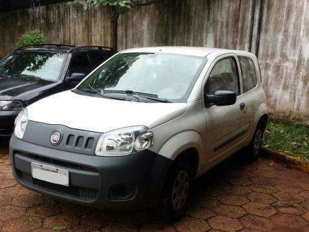 Dois s&atilde;o presos ap&oacute;s assaltar usando carro roubado no Aero Rancho