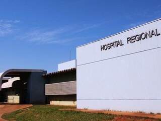 Entrada principal do Hospital Regional em Nova Andradina (Foto: Divulgação)
