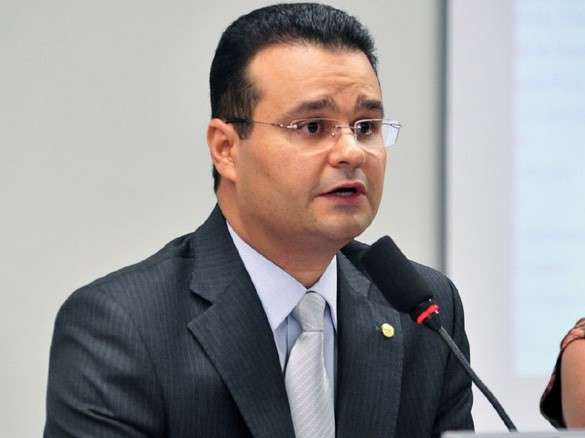 Comiss&atilde;o aprova destaques ao relat&oacute;rio do C&oacute;digo de Processo Civil