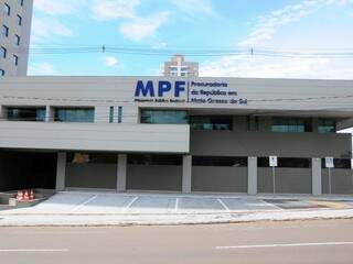 Sede do MPF, na avenida Afonso Pena, em Campo Grande. (Foto: Paulo Francis).