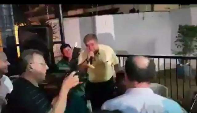 Marun repete em evento do PMDB m&uacute;sica que enfureceu Benito di Paula 