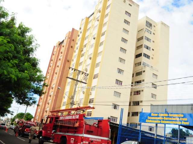 Princ&iacute;pio de inc&ecirc;ndio provoca susto em edif&iacute;cio na Ernesto Geisel