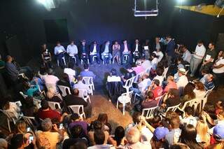 Debate lotou o Teatral Grupo de Risco (Foto: Alcides Neto)