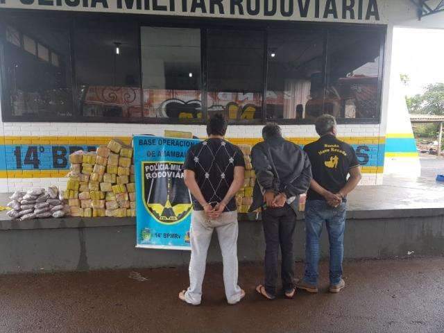 Pol&iacute;cia encontra meia tonelada de maconha em &ocirc;nibus de banda musical
