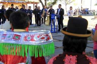 Secretário de governo fala durante celebração sobre a troca de contribuição entres os povos brasileiros e bolivianos. (Foto: Kleverton Velasques/Divulgação)