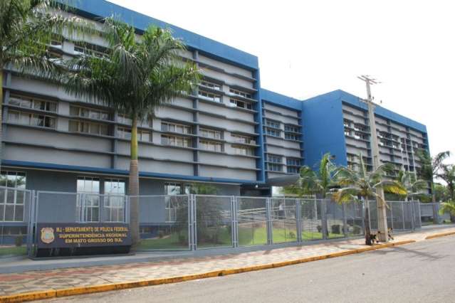 Com disputa acirrada, vota&ccedil;&atilde;o calma surpreende policiais federais