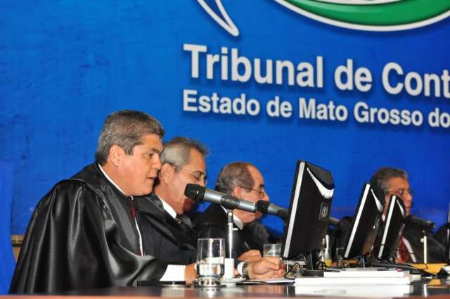 Un&acirc;nime, Tribunal de Contas aprova devassa na administra&ccedil;&atilde;o de Bernal