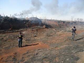 Área atingida por incêndio será medida nesta terça-feira (Foto: Osvaldo Duarte/Dourados News)