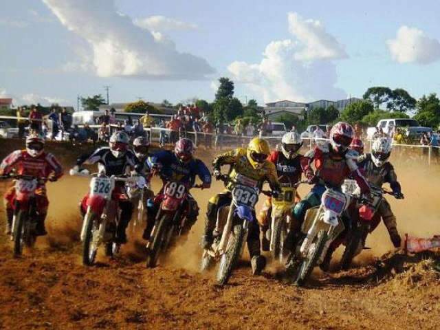  Bonito sedia campeonato de Velocross no fim de semana