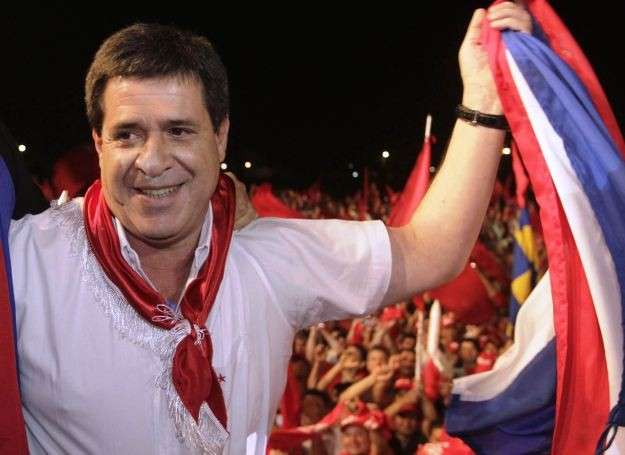 Empres&aacute;rio Horacio Cartes &eacute; o novo presidente do Paraguai, confirma TSJE