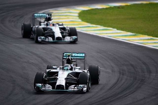 Nico Rosberg fecha temporada com vit&oacute;ria em GP de Abu Dhabi