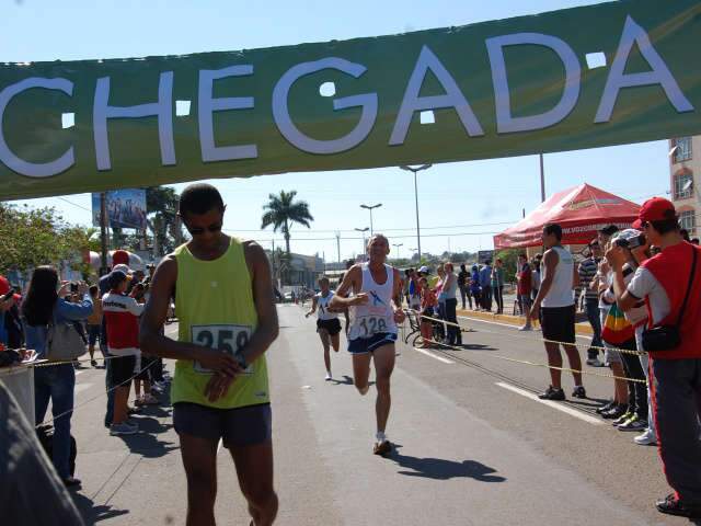  Participante de Goi&aacute;s supera mais de mil competidores e vence Corrida do Verde na Capital