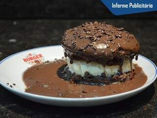 Burgateau Brigadeiro ( sobremesa em formato de hambúrguer) - Foto Divulgação