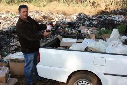 Rem&eacute;dios estavam jogados no ch&atilde;o e junto com ratos, justifica secretaria