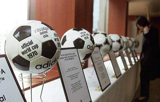  &quot;Brazuca&quot; &eacute; o nome escolhido para a bola da Copa do Mundo no Brasil