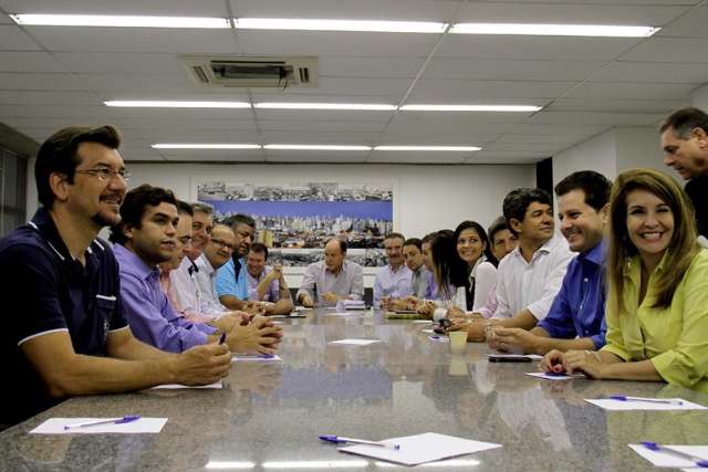 Sem acordo, quatro deputados ainda disputam cargos na Assembleia