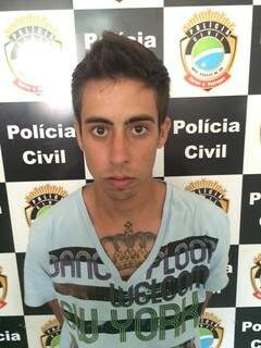 Marcos foi preso em julho do ano passado por roubar duas farmácias na Capital. (Foto: Divulgação/PCMS)