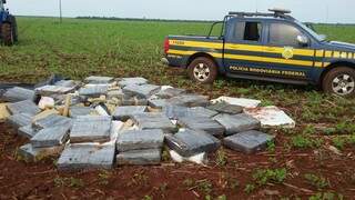 Parte da droga seria levada para Mato Grosso. (Foto: Divulgação PRF)