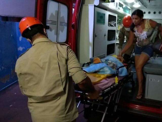 Menino de 3 anos sofre traumatismo ap&oacute;s cair do 2&ordm; andar de condom&iacute;nio