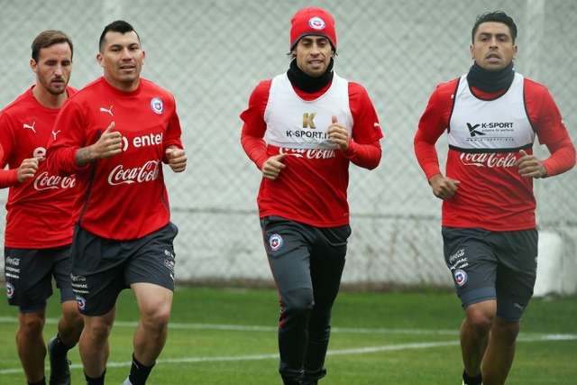 Copa Am&eacute;rica come&ccedil;a hoje &agrave; noite com Chile e Equador