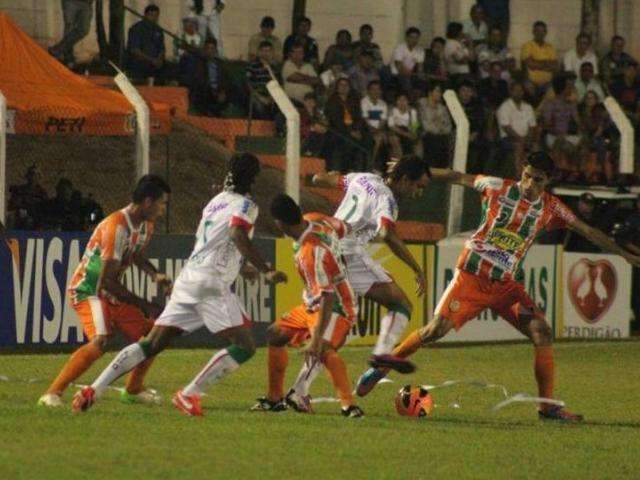 Jacar&eacute; far&aacute; 2&ordm; jogo contra Paysandu no &uacute;ltimo dia do contrato da equipe
