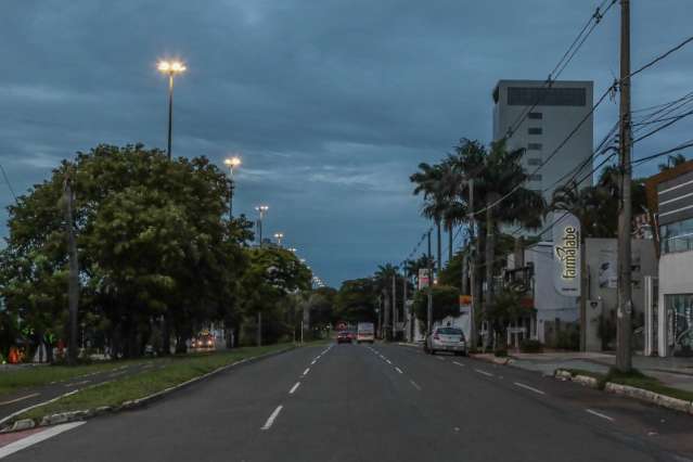 Chove a qualquer momento de hoje e m&aacute;xima chega aos 32&deg;C