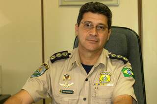 O esquema de policiamento definido para as rodovias federais que cortam MS será detalhado amanhã pelo superintendente da PRF, Valter Favaro. (Divulgação).
