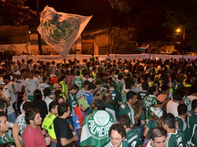  Avenida Mato Grosso est&aacute; interditada entre ruas Jos&eacute; de Alencar e Esp&iacute;rito Santo