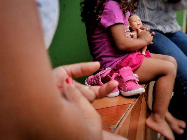 Sem dinheiro, lar que atende crian&ccedil;as soropositivas vai fechar as portas 