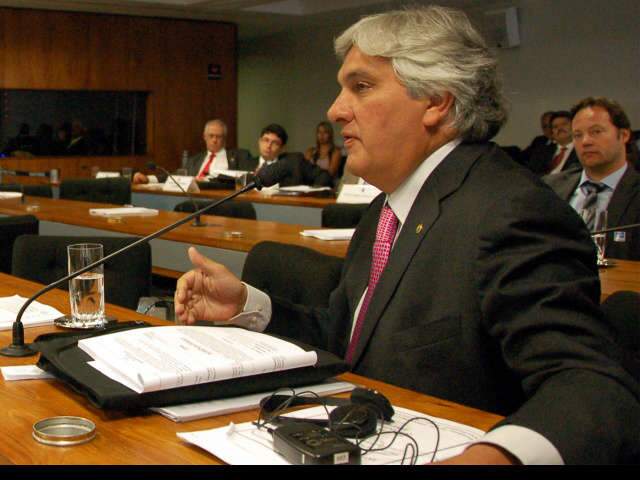  PEC de Delc&iacute;dio muda tributa&ccedil;&atilde;o no com&eacute;rcio eletr&ocirc;nico e beneficia MS