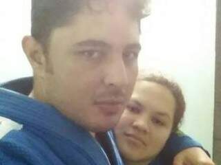 Alexandre e a esposa Márcia desmentem versão de técnico de enfermagem da UPA do Leblon (Reprodução Facebook)