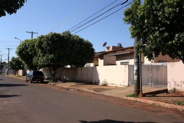 Assaltos pr&oacute;ximo a escolas aterrorizam moradores de dois bairros da Capital
