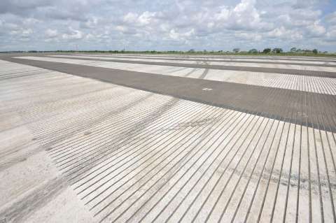 Infraero conclui reforma de pista, mas "engaveta" ampliação de aeroporto