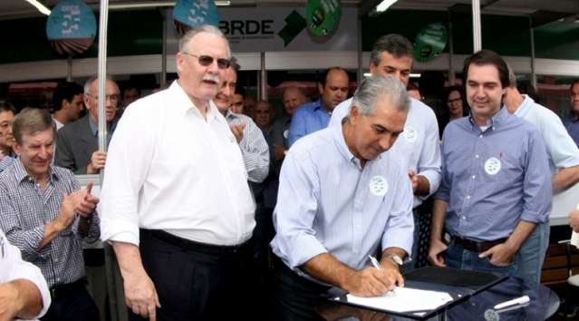 Munic&iacute;pios receber&atilde;o R$ 9,3 mi em investimentos no agroneg&oacute;cio
