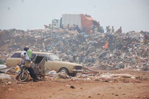A pedido do MPF, Justiça suspende obras de aterro sanitário e lixão 