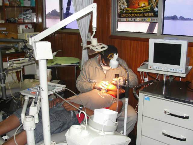  Marinha leva atendimento m&eacute;dico e odontol&oacute;gico a ribeirinhos no Pantanal