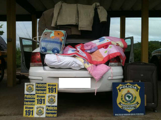  Em Miranda, PRF apreende 13,6 quilos de coca&iacute;na em ve&iacute;culo na BR-262